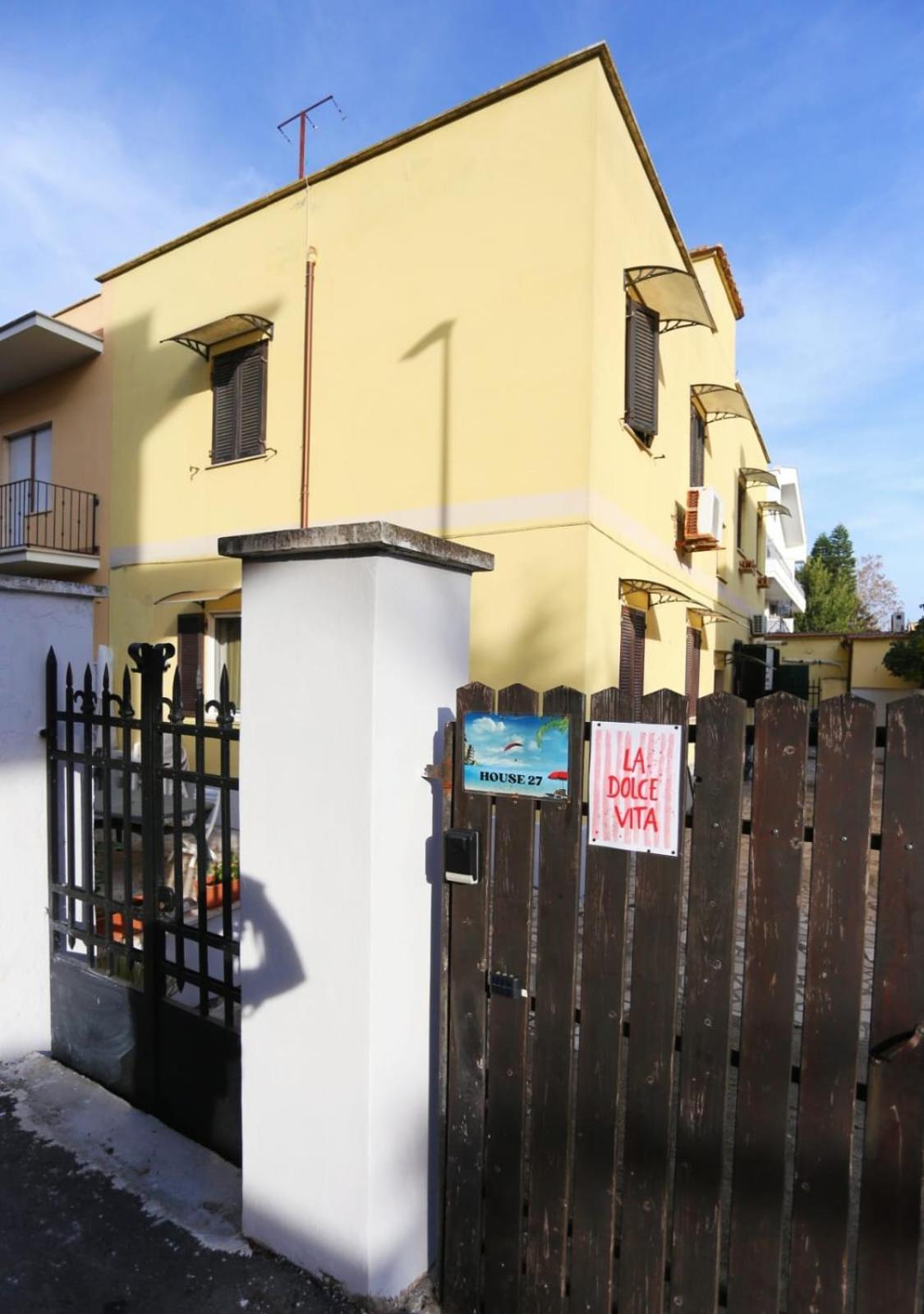 House 27 Fiumicino Exterior foto